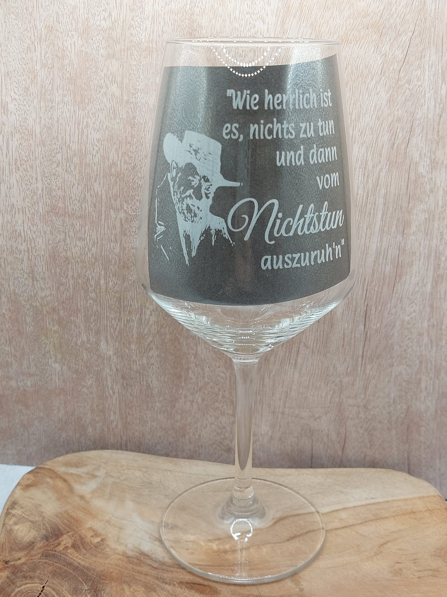Wie herrlich ist es, nichts zu tun und dann vom Nichtstun auszuruhn.